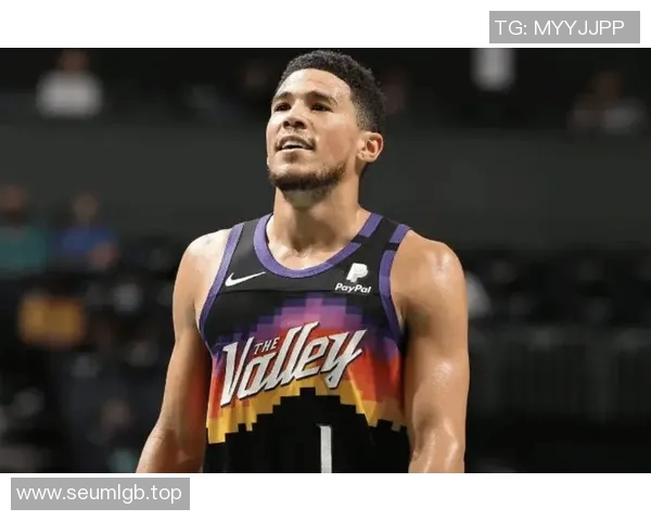 最新战报：布克全场高光瞬间集锦